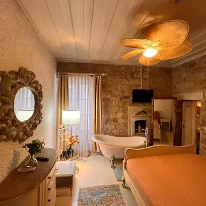 Hoşça Kal Otel