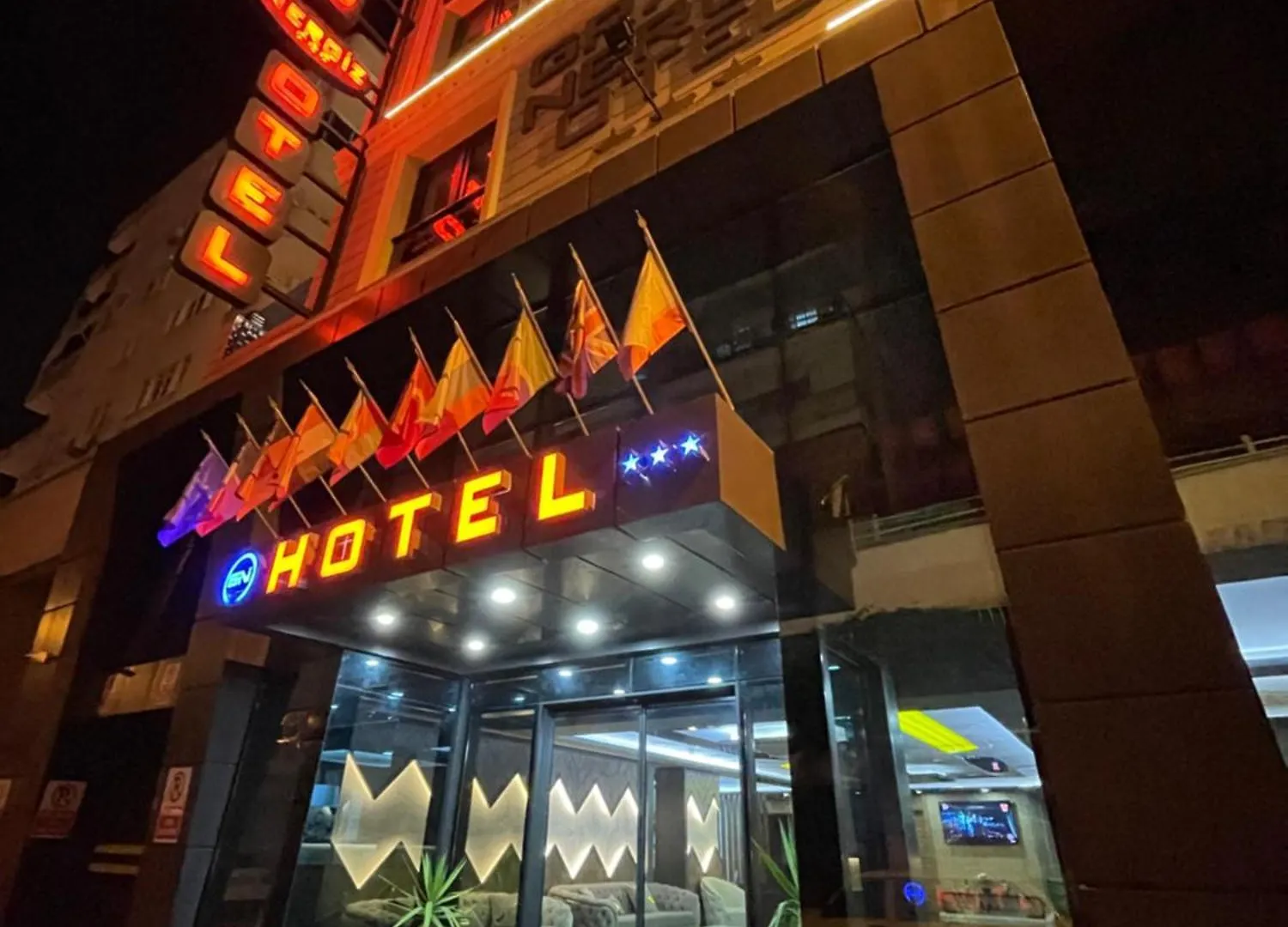 Grand Nergiz Otel Αττάλεια 3*,